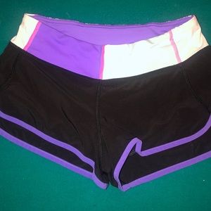 2.5 inch Lululemon athletic shorts